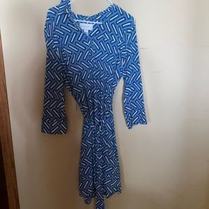 blue patterned dress
